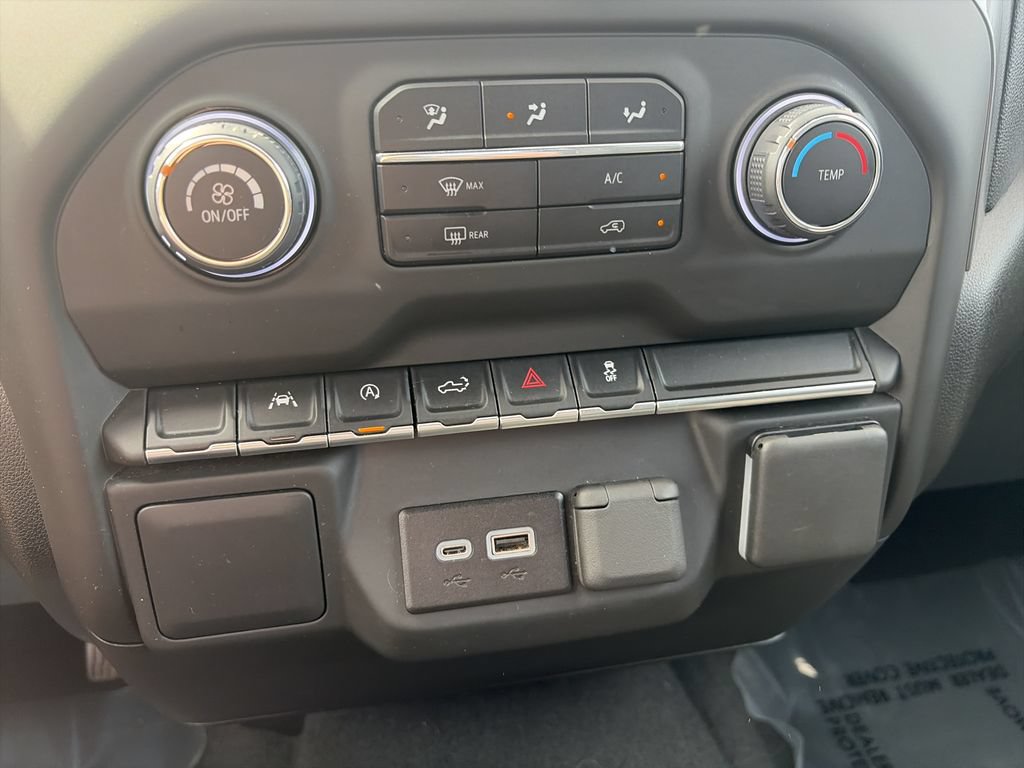 Used 2026 Chevrolet Silverado 1500 Custom w/ Turbomax Blackout Package AWD/4WD image 23