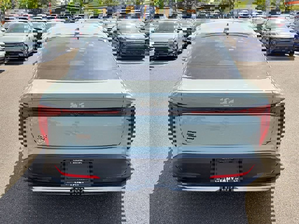 New 2026 Kia K4 LXS image 5