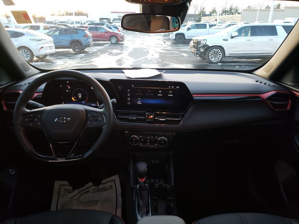 Used 2024 Chevrolet TrailBlazer RS w/ Convenience Package image 17