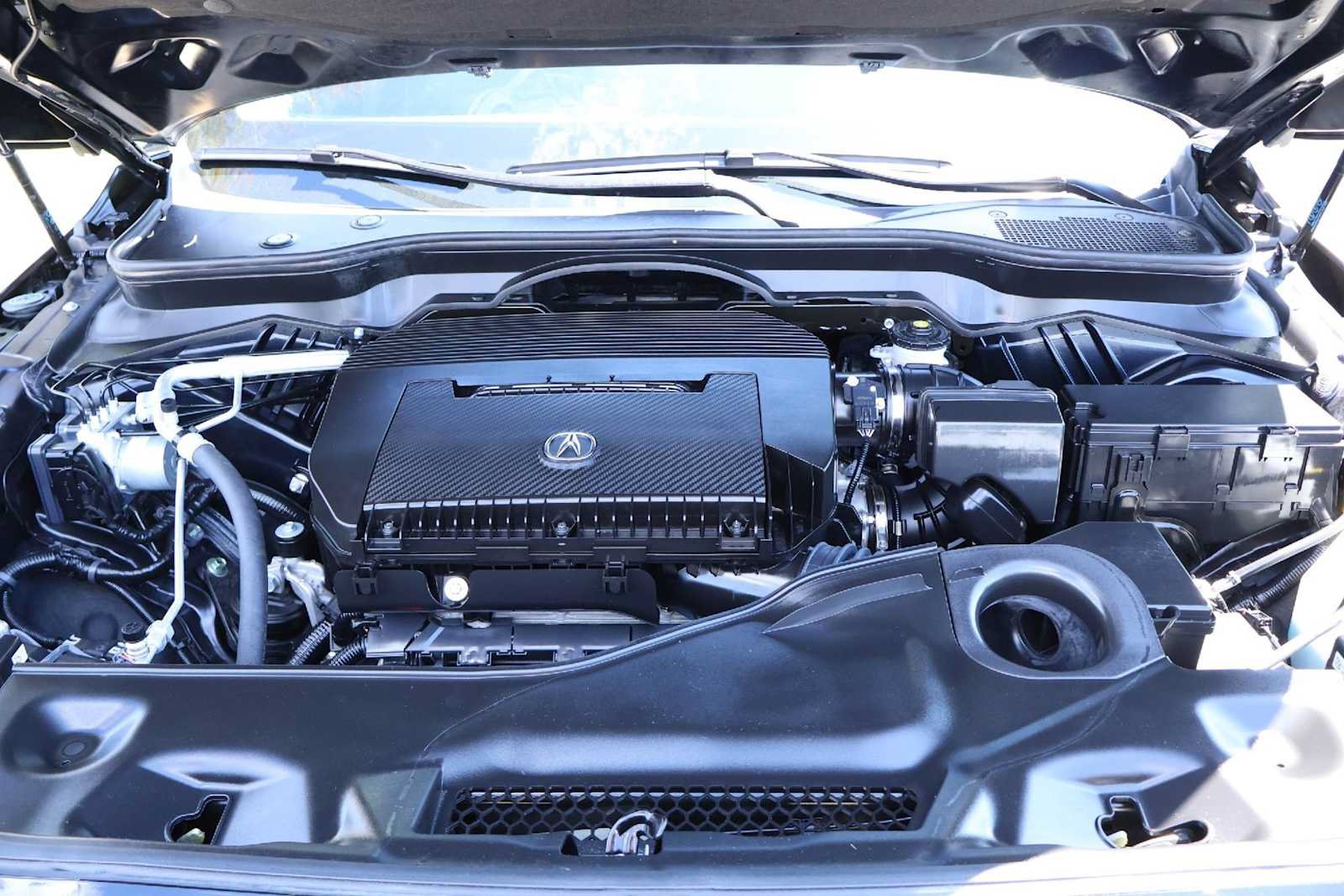 Certified 2026 Acura MDX FWD image 9