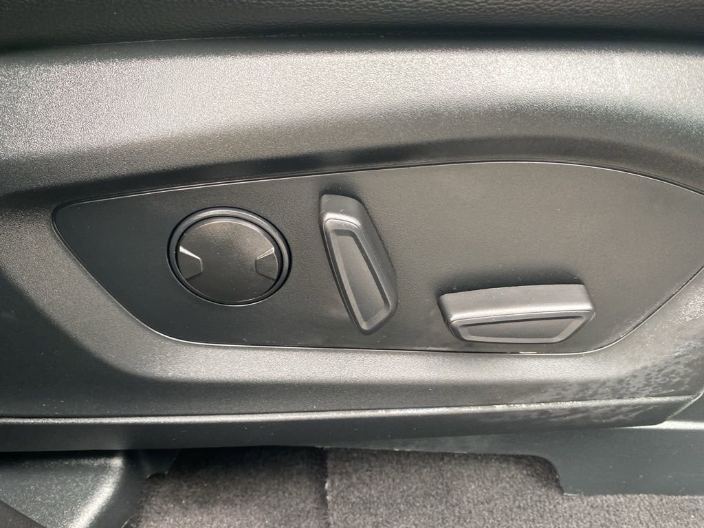 Used 2023 Ford Explorer ST w/ Equipment Group 401A AWD/4WD image 14