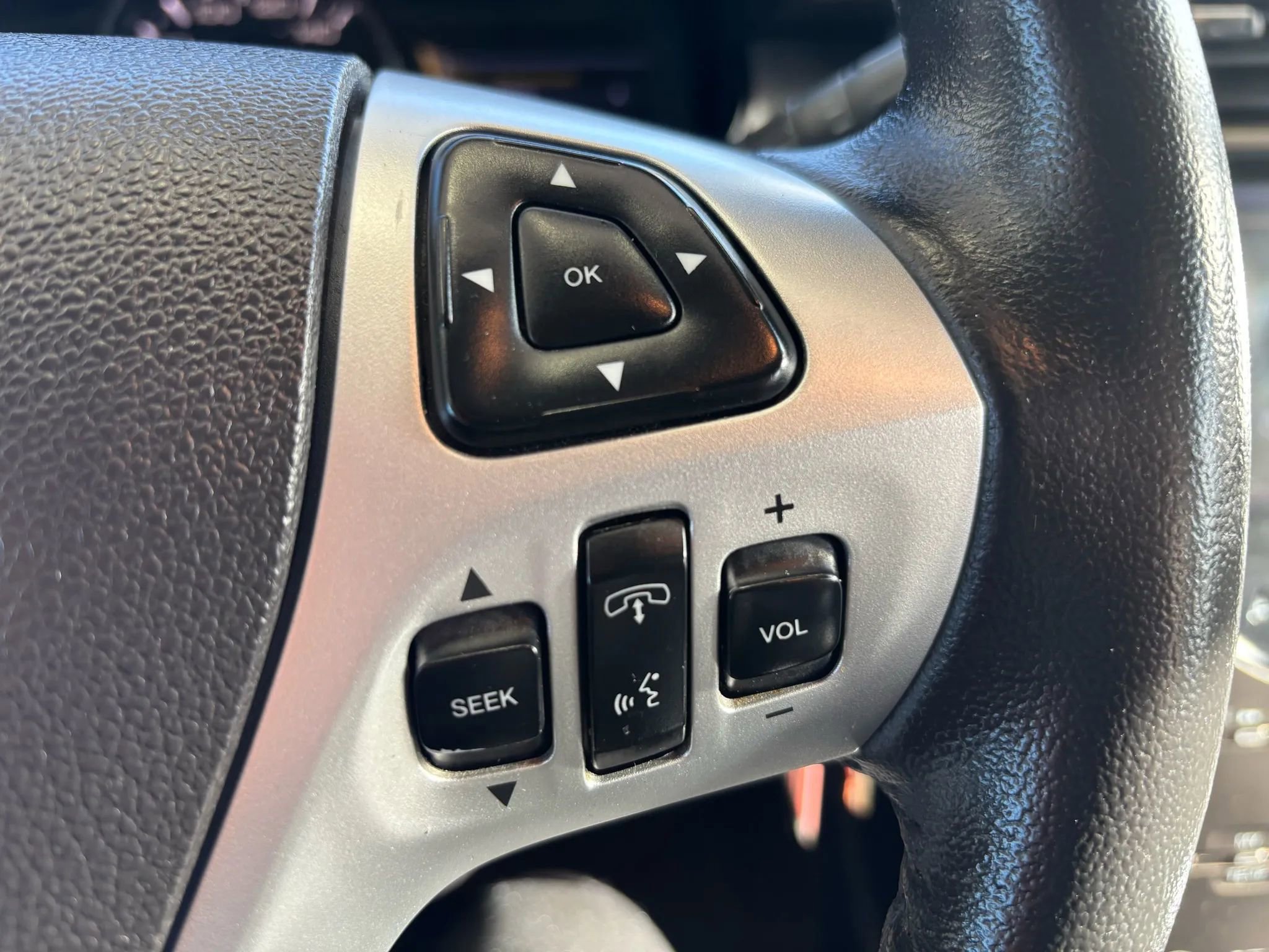 Used 2013 Ford Edge SEL image 15