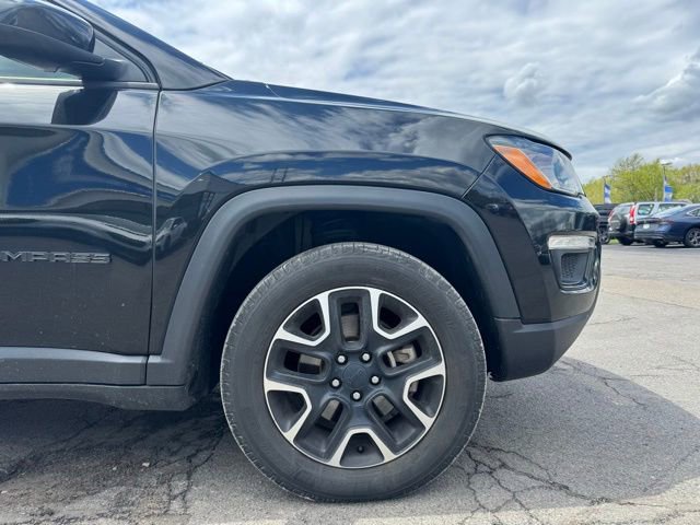 Used 2019 Jeep Compass Sport AWD/4WD image 11