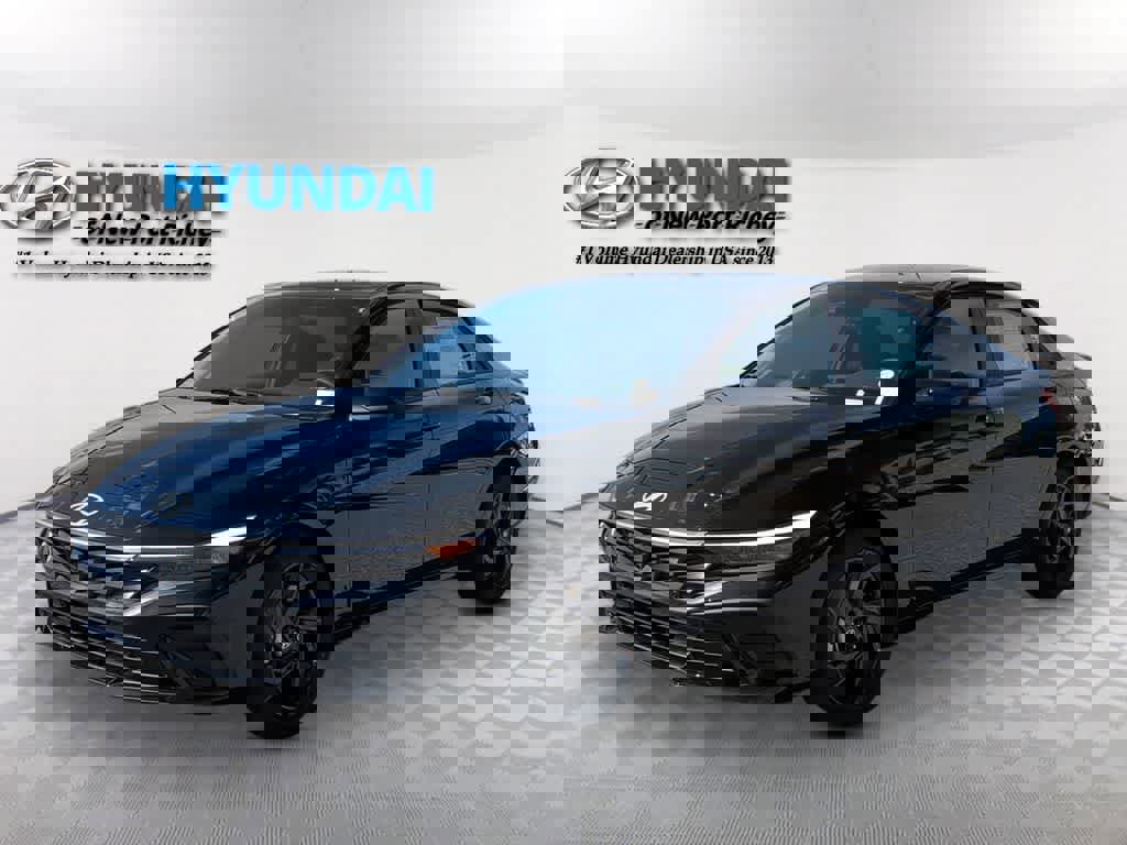 New 2026 Hyundai Elantra Sport image 1
