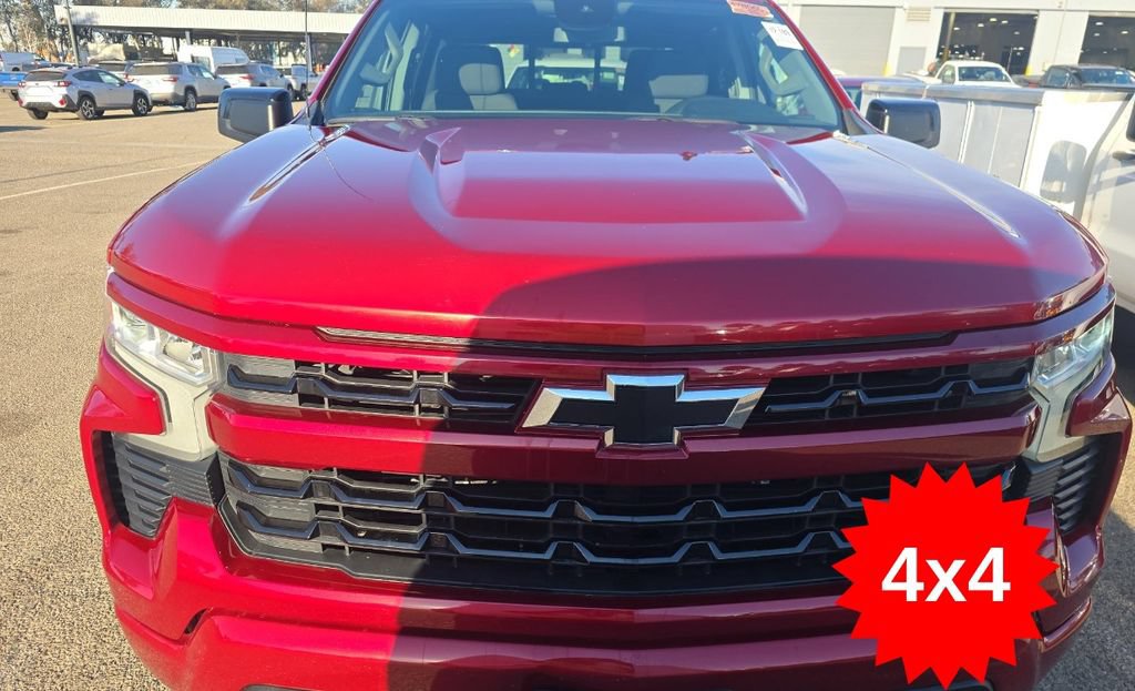 Used 2022 Chevrolet Silverado 1500 RST w/ Convenience Package II AWD/4WD image 6