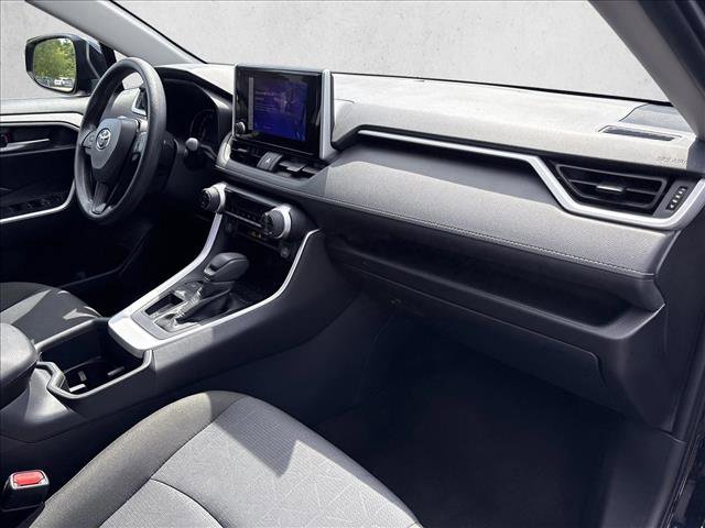 Certified 2025 Toyota RAV4 XLE FWD image 23