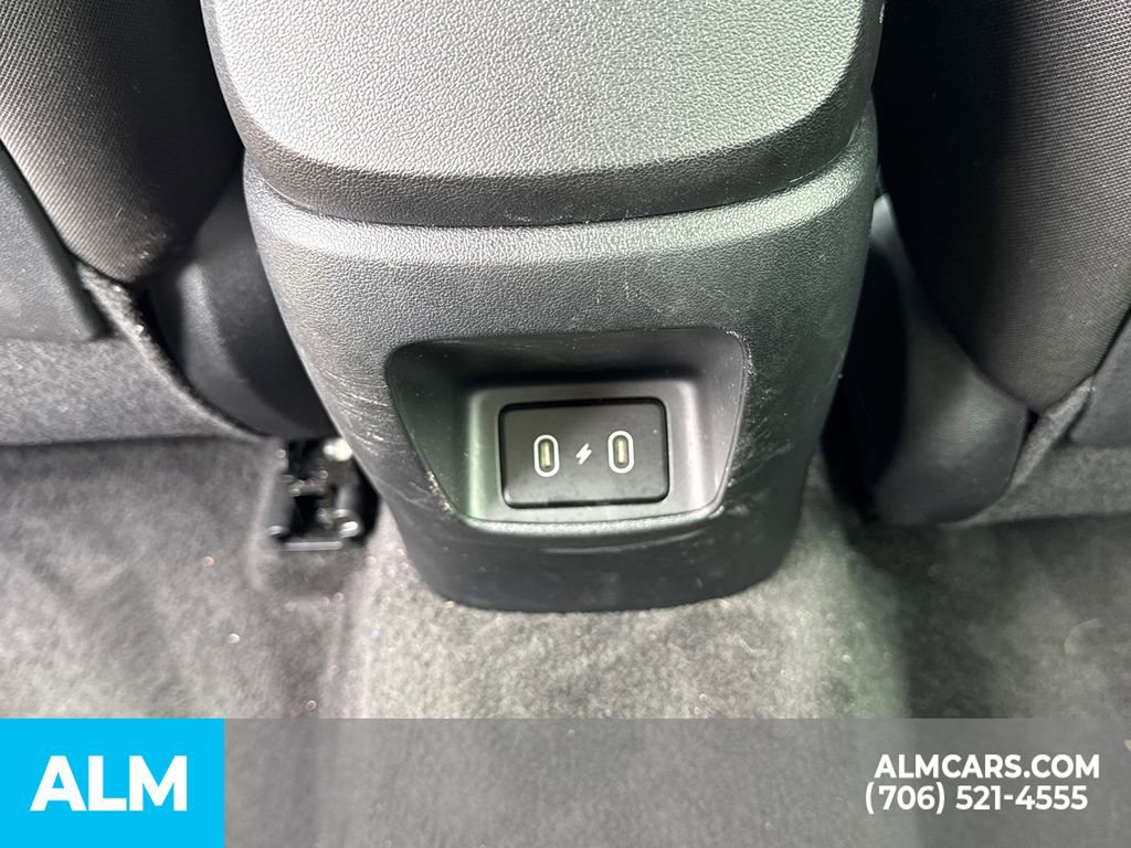 Used 2025 Hyundai Elantra SEL FWD image 28