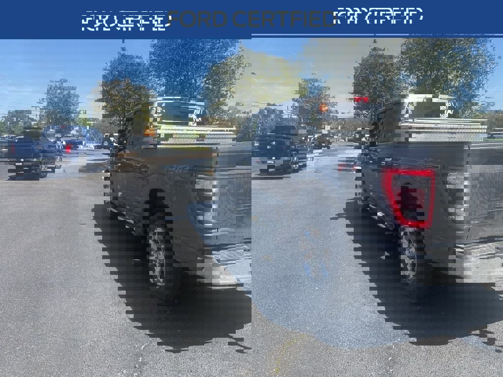 Used 2022 Ford F150 Lariat image 3