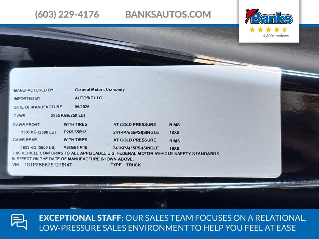 Certified 2025 GMC Canyon Elevation image 9