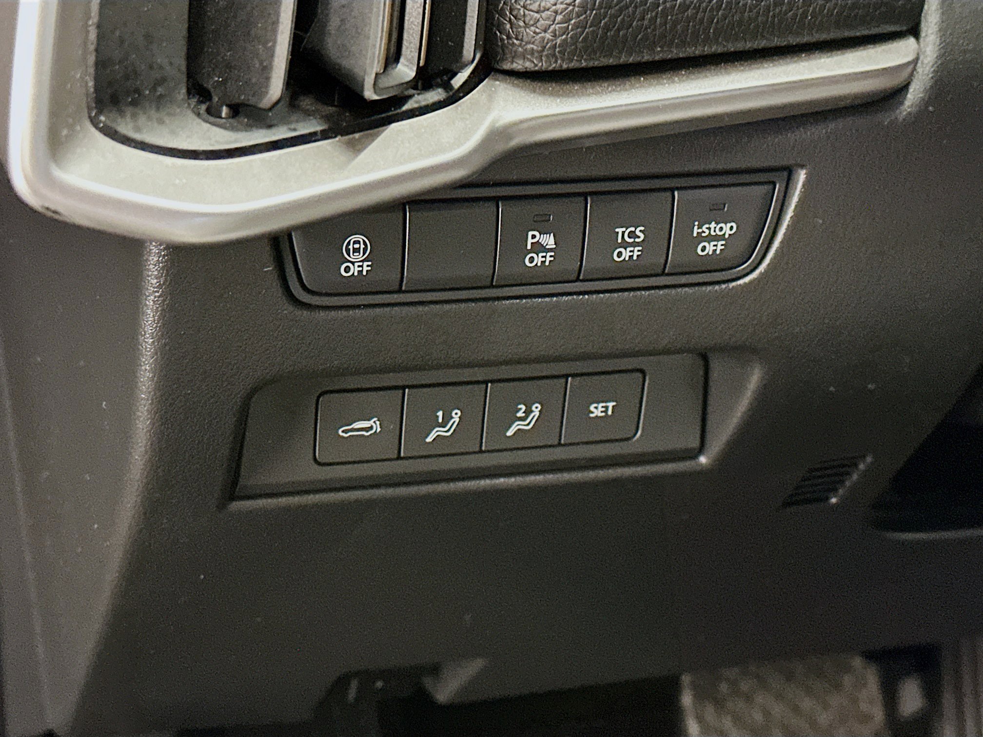 Used 2025 MAZDA CX-90 3.3 Turbo w/ Premium Sport Pkg image 17