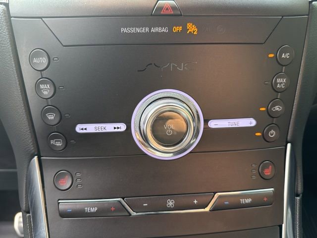 Used 2020 Ford Edge ST image 21