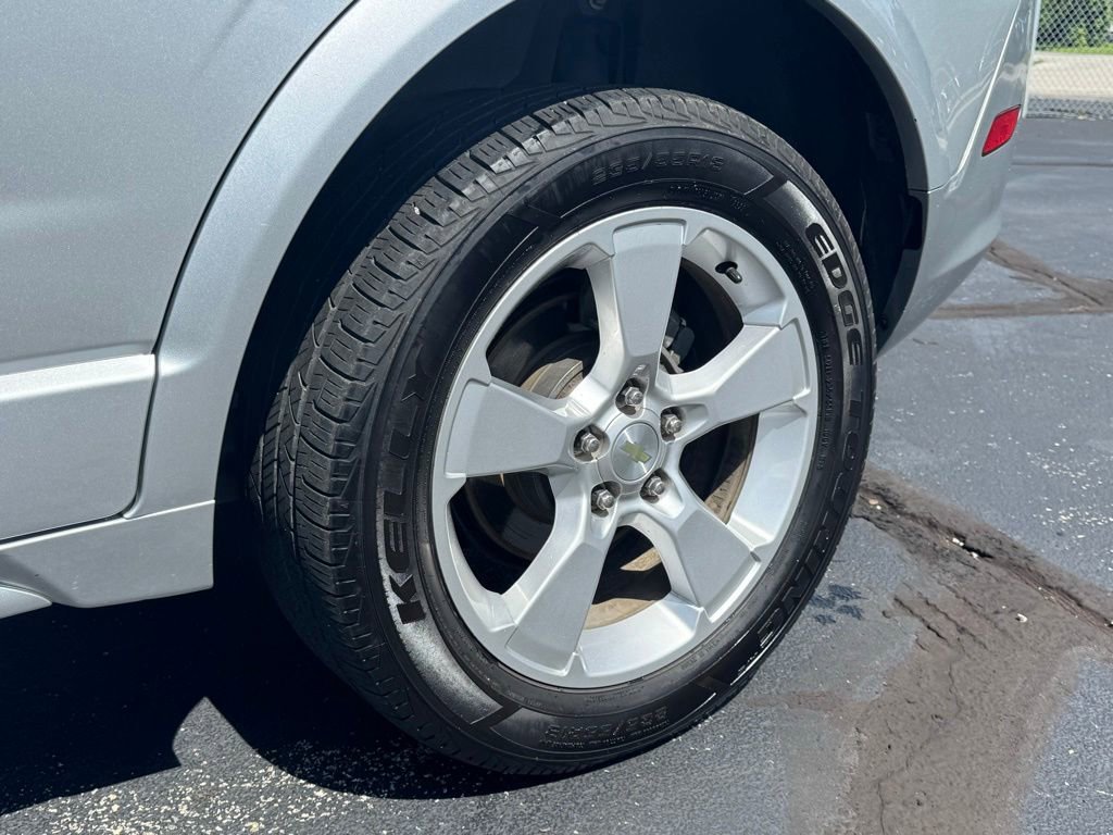 Used 2014 Chevrolet Captiva Sport LTZ FWD image 31