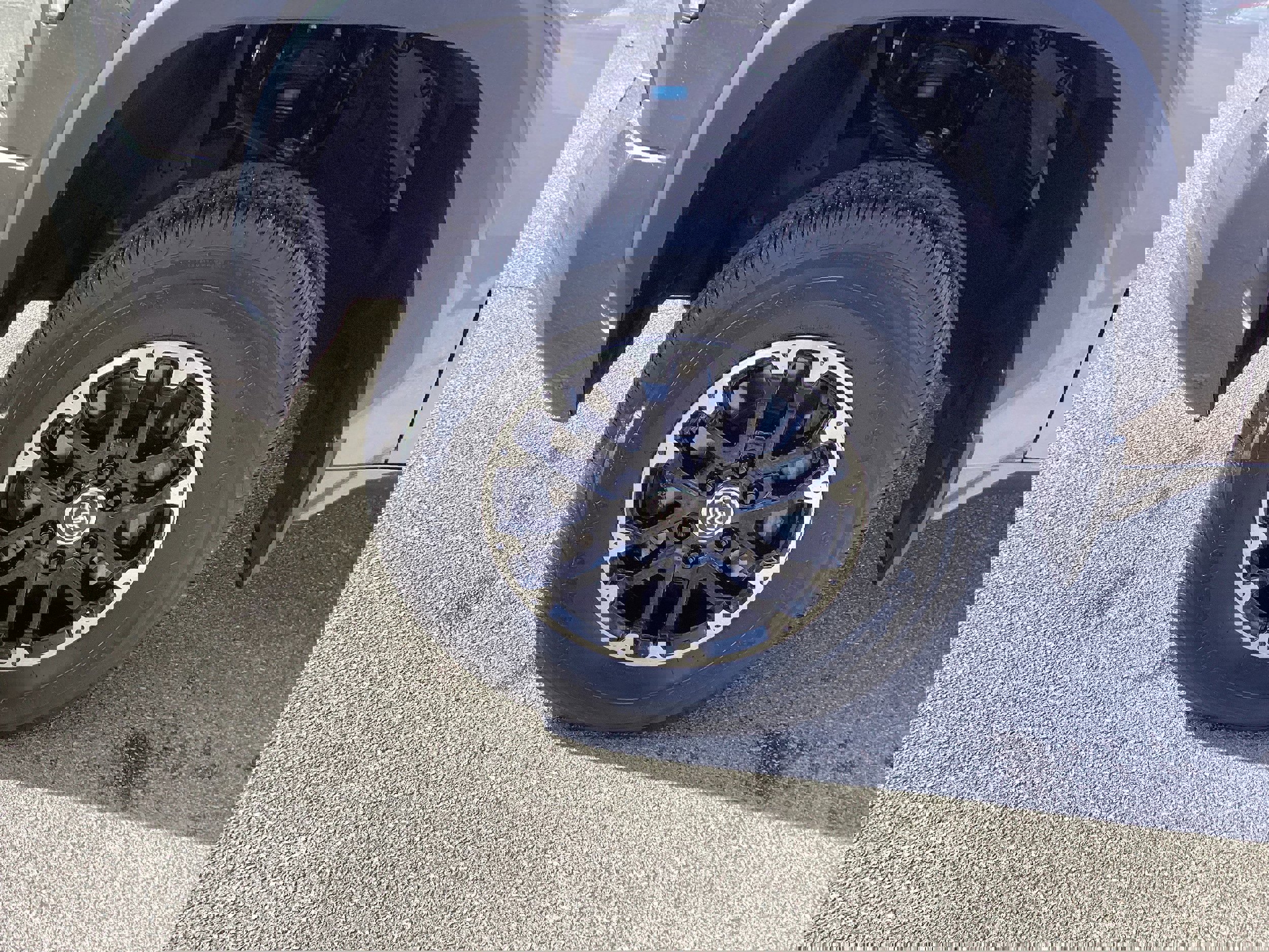 Used 2022 Toyota Tundra SR5 w/ TRD Off-Road Premium Package image 9