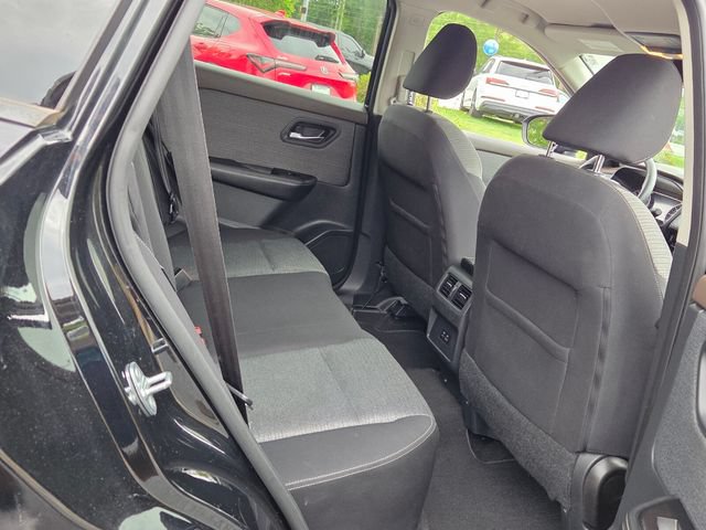 Used 2021 Nissan Rogue SV FWD image 14