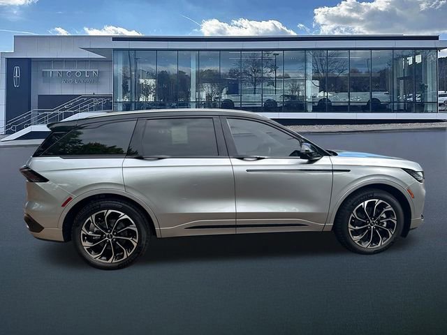New 2026 Lincoln Nautilus Reserve AWD/4WD image 9