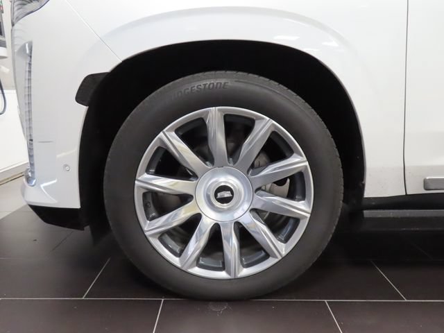 Certified 2022 Cadillac Escalade Premium Luxury Platinum AWD/4WD image 13
