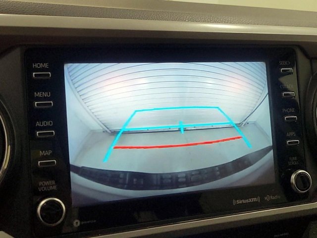 Used 2021 Toyota Tacoma SR5 w/ Technology Package image 4