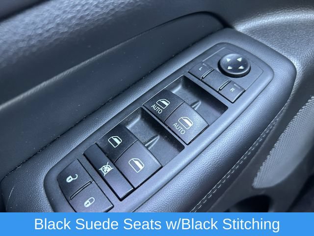 Used 2021 Jeep Grand Cherokee Laredo X AWD/4WD image 21