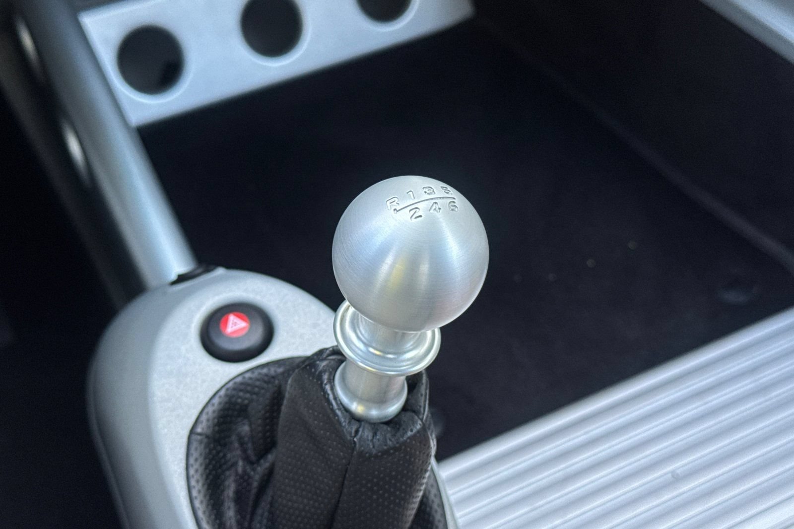Used 2005 Lotus Elise RWD image 18