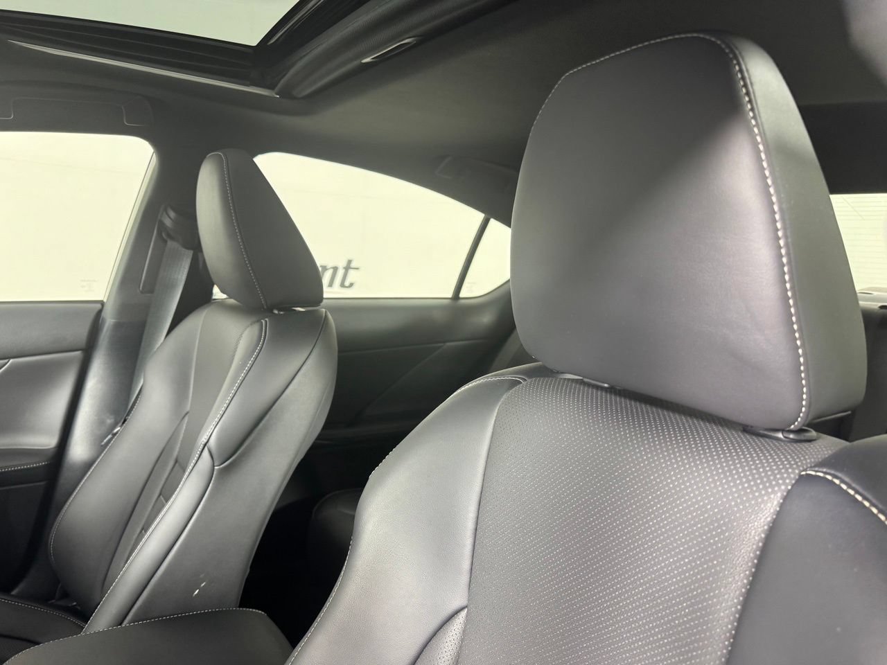 Used 2025 Lexus IS 350 F Sport AWD/4WD image 10