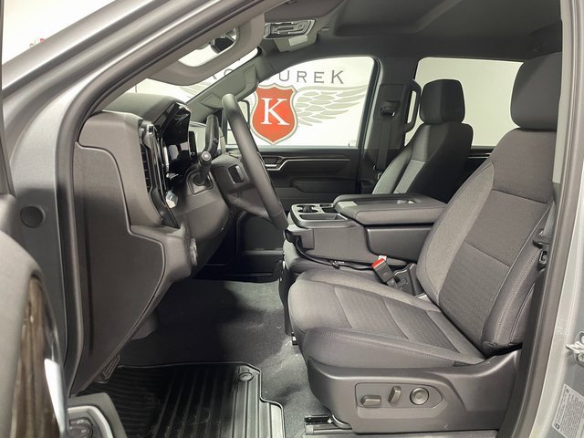 New 2026 Chevrolet Silverado 2500 LT w/ Trail Boss Package image 11