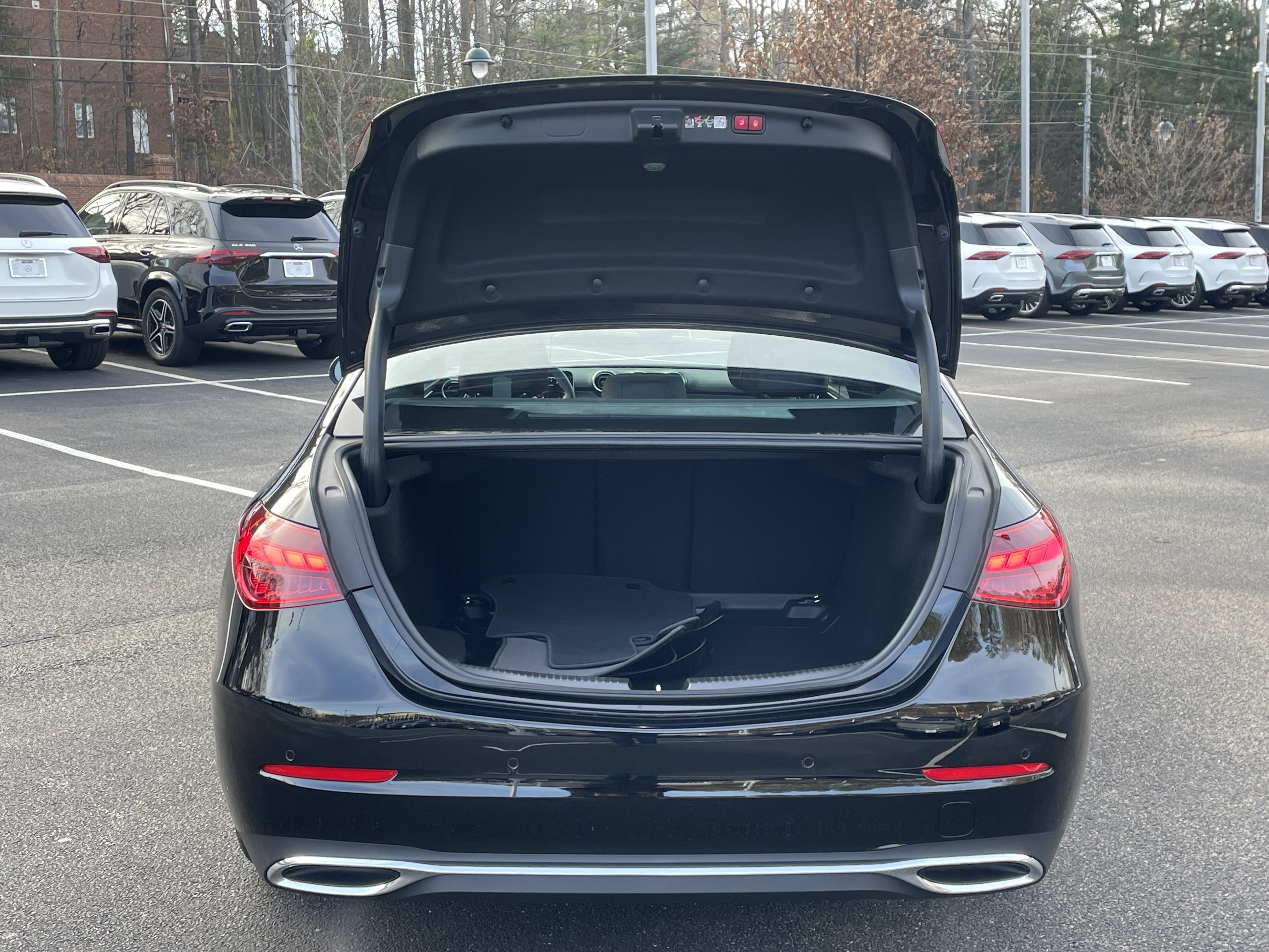 New 2026 Mercedes-Benz C 300 Sedan image 8