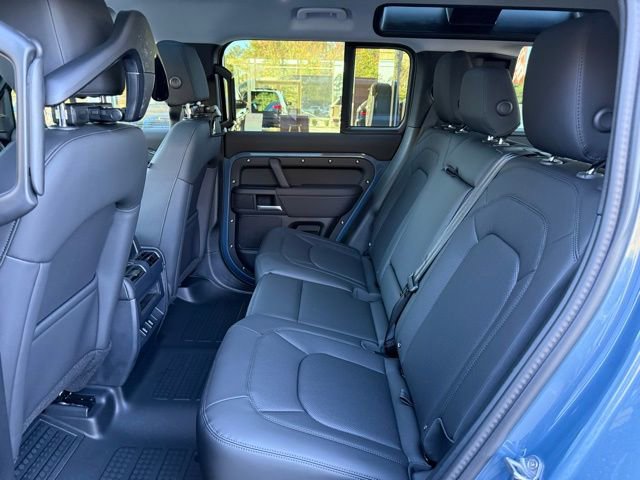 New 2026 Land Rover Defender 110 S image 28