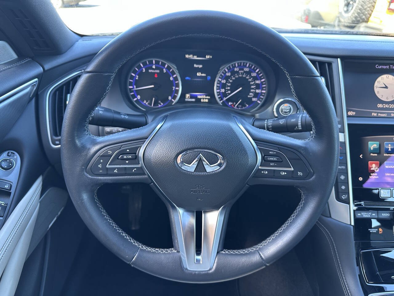 Used 2017 INFINITI Q60 2.0t w/ Cargo Package AWD/4WD image 19