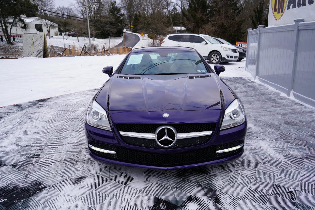 Used 2015 Mercedes-Benz SLK 250 image 17