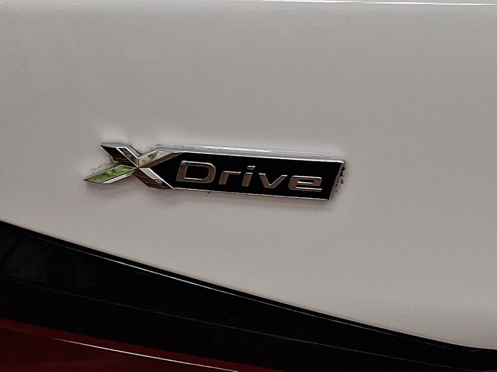 Certified 2023 BMW 530i xDrive w/ M Sport Package image 28