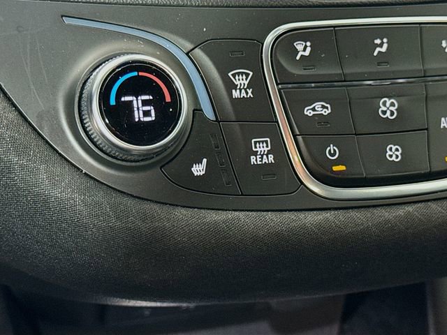 Used 2022 Chevrolet Malibu LT FWD image 19
