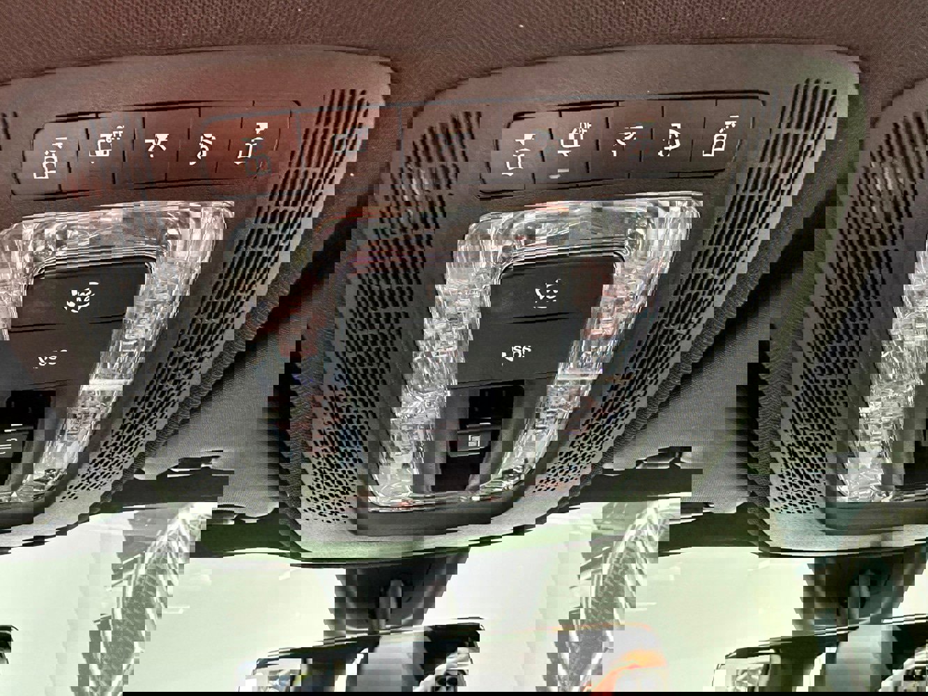 Used 2022 Mercedes-Benz GLB 250 4MATIC image 21