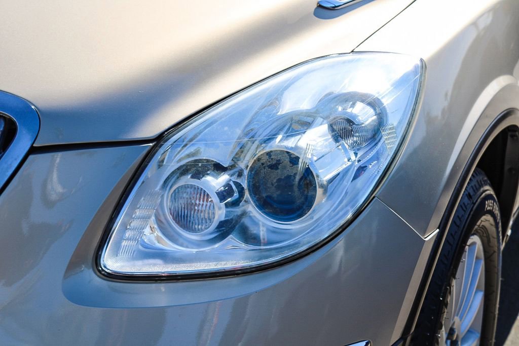 Used 2008 Buick Enclave CXL w/ Entertainment Package #1 image 8