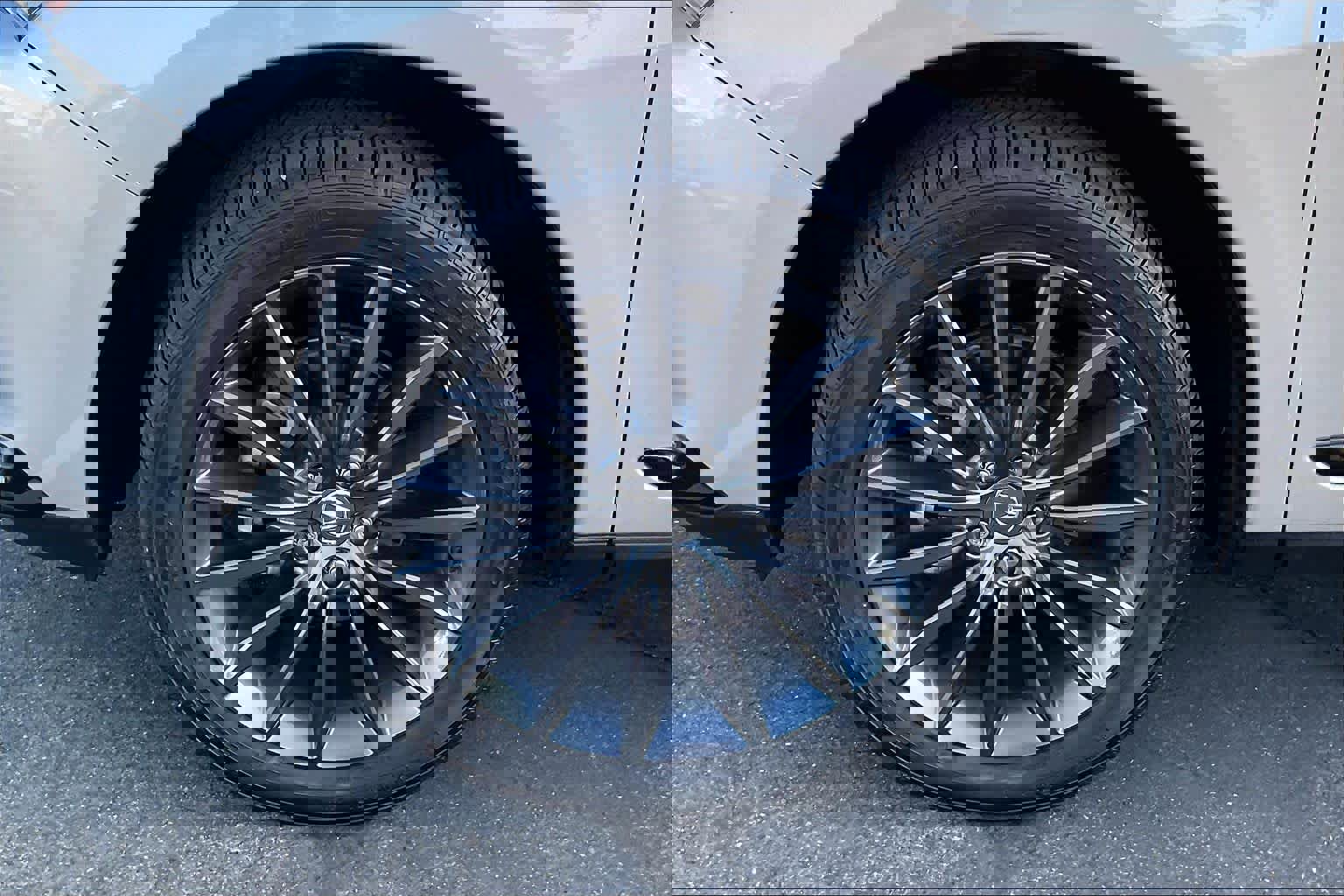 Used 2023 Acura RDX A-Spec image 12