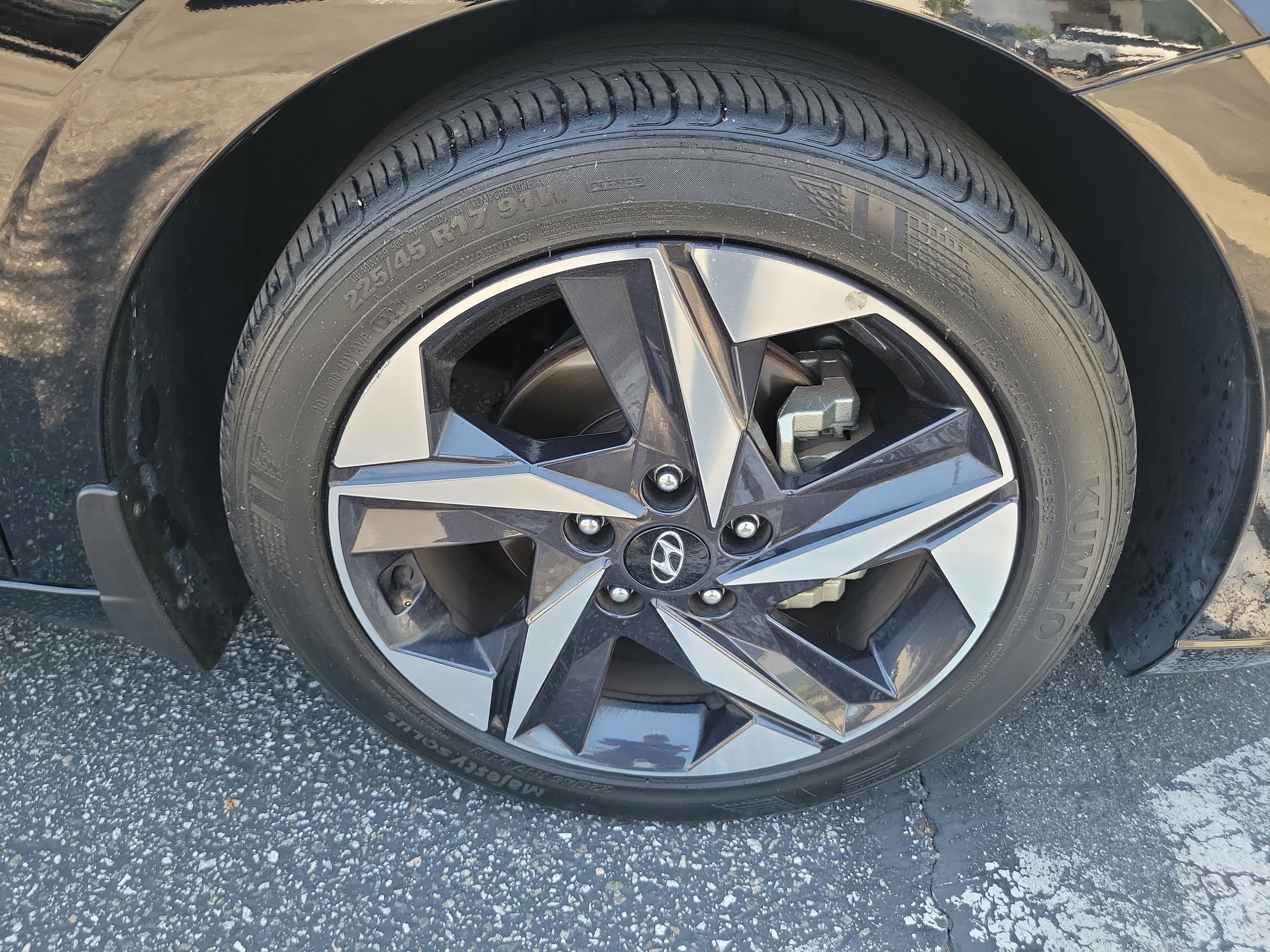 Certified 2023 Hyundai Elantra Limited image 29