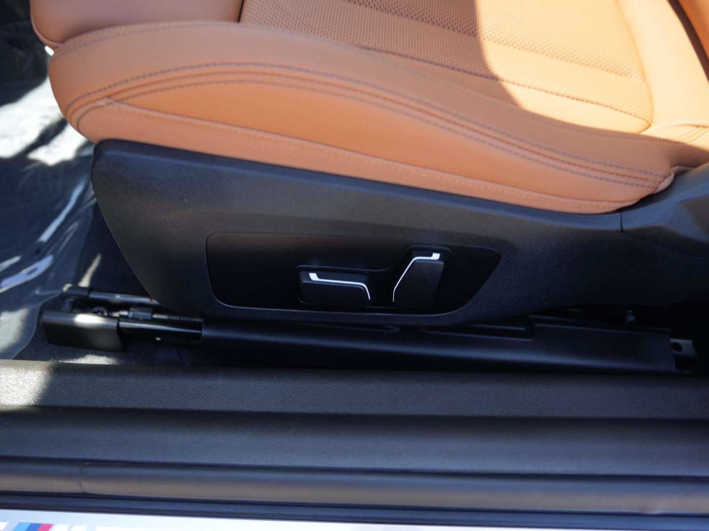 Used 2024 BMW M240i Coupe w/ Premium Package RWD image 10