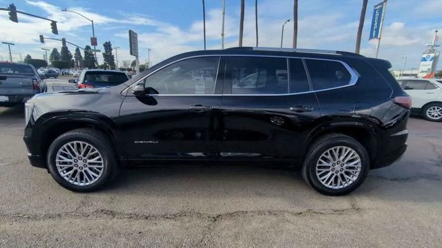 Used 2024 GMC Acadia Denali image 5