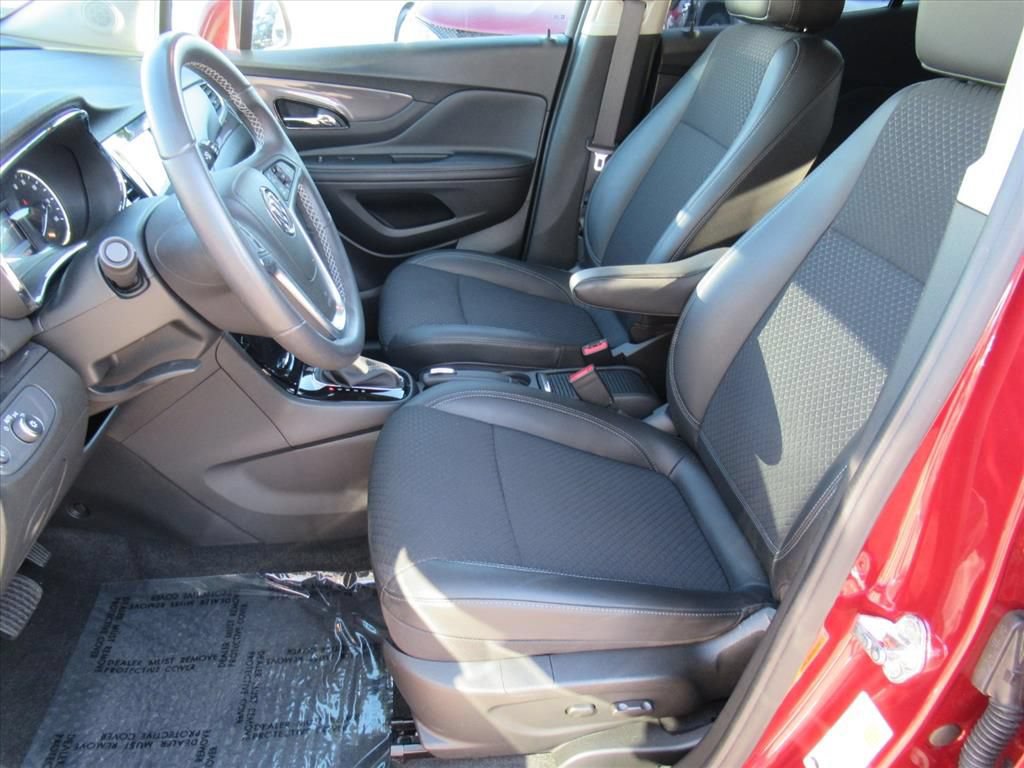 Used 2022 Buick Encore Preferred w/ Safety Package FWD image 15