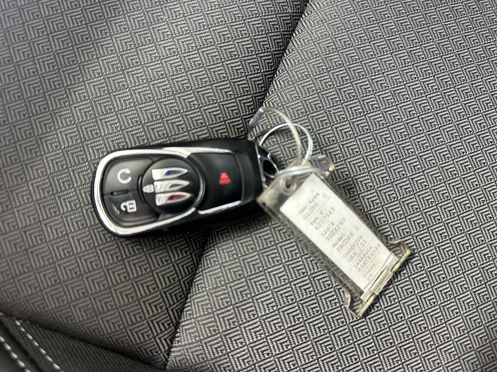 Used 2025 Buick Encore GX Preferred image 22