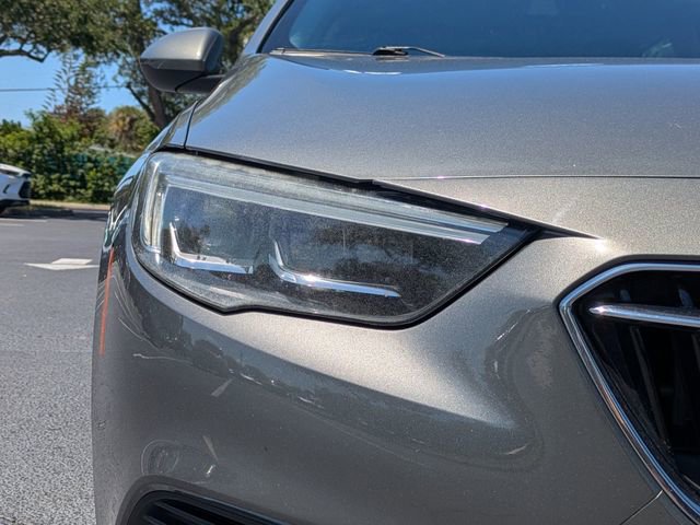 Used 2018 Buick Regal Preferred w/ Driver Confidence Package #1 FWD image 10