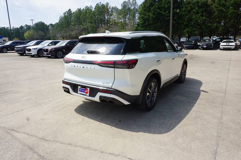 Used 2023 INFINITI QX60 Luxe image 25
