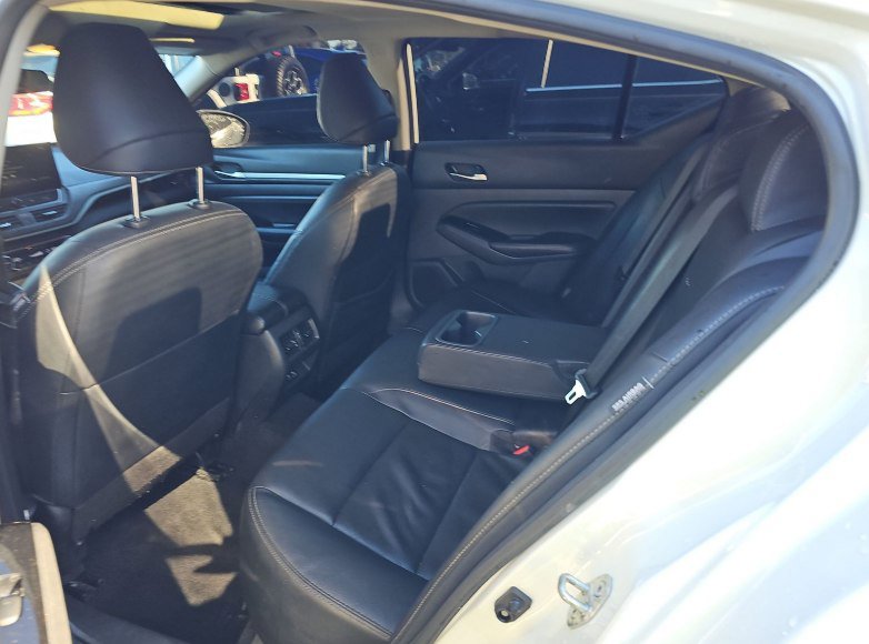 Used 2023 Nissan Altima 2.5 SL image 6