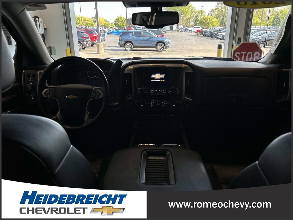 Used 2018 Chevrolet Silverado 1500 LTZ Z71 AWD/4WD image 16