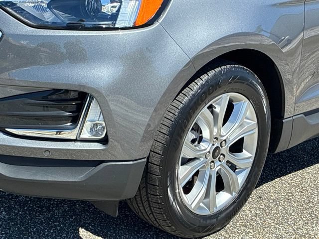 Used 2024 Ford Edge Titanium AWD/4WD image 11