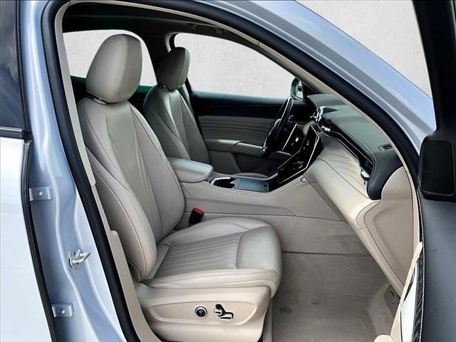 Used 2023 Maserati Grecale GT image 9