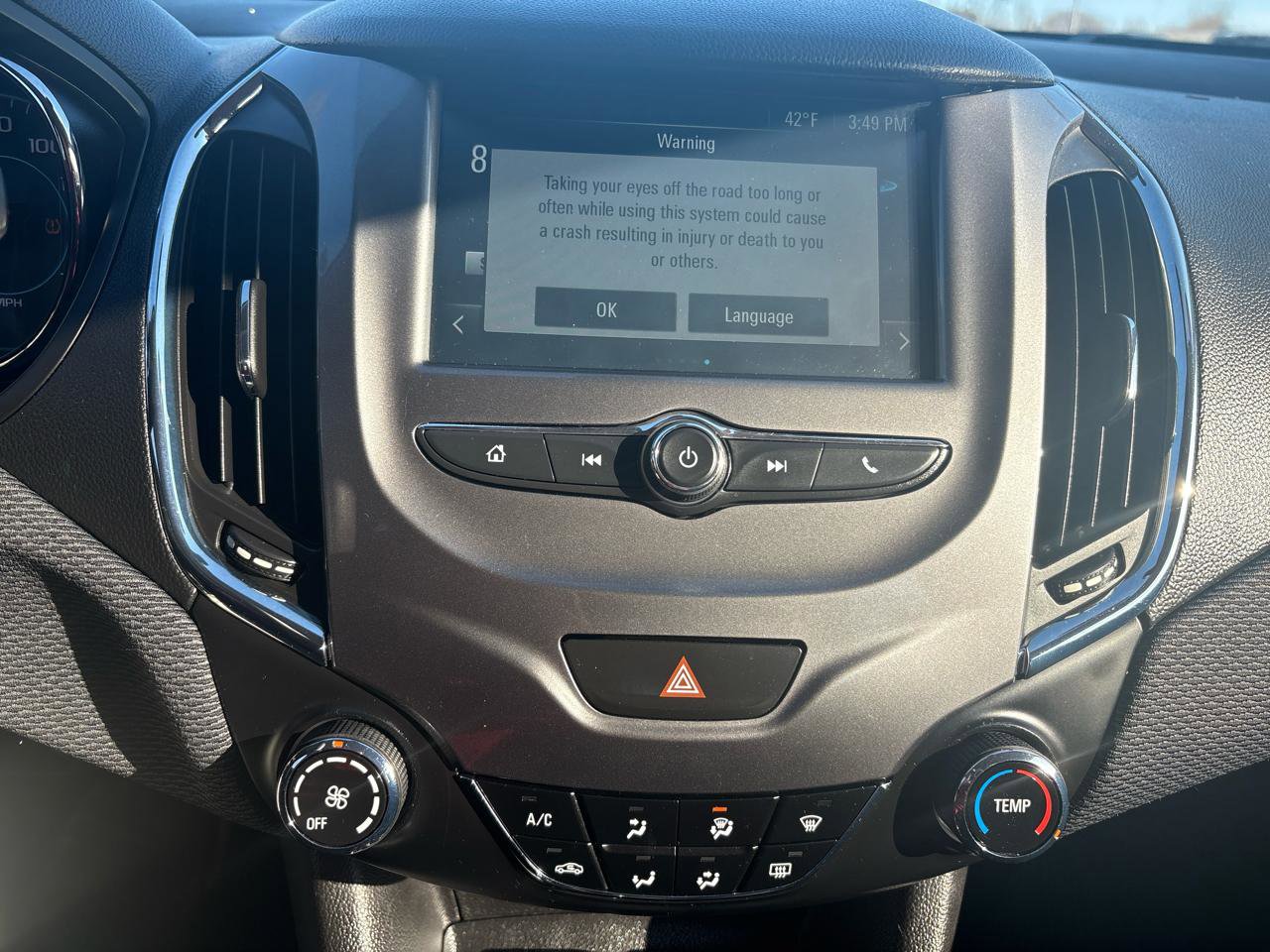 Used 2016 Chevrolet Cruze LT image 13