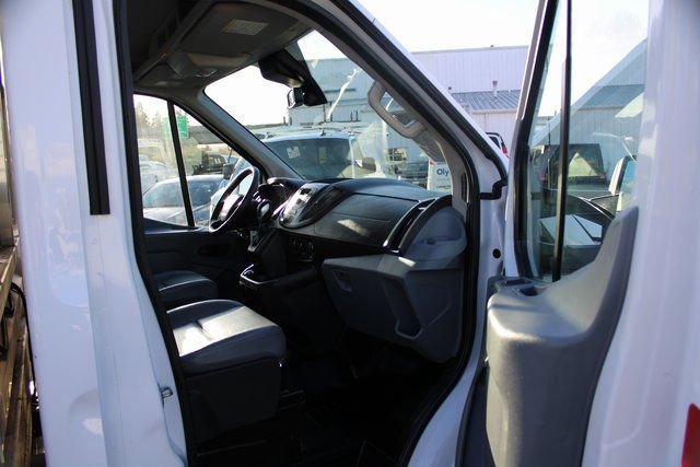 Used 2018 Ford Transit 250 Base image 18