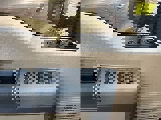 Used 2013 Ford F250 Lariat w/ Lariat Ultimate Pkg image 10