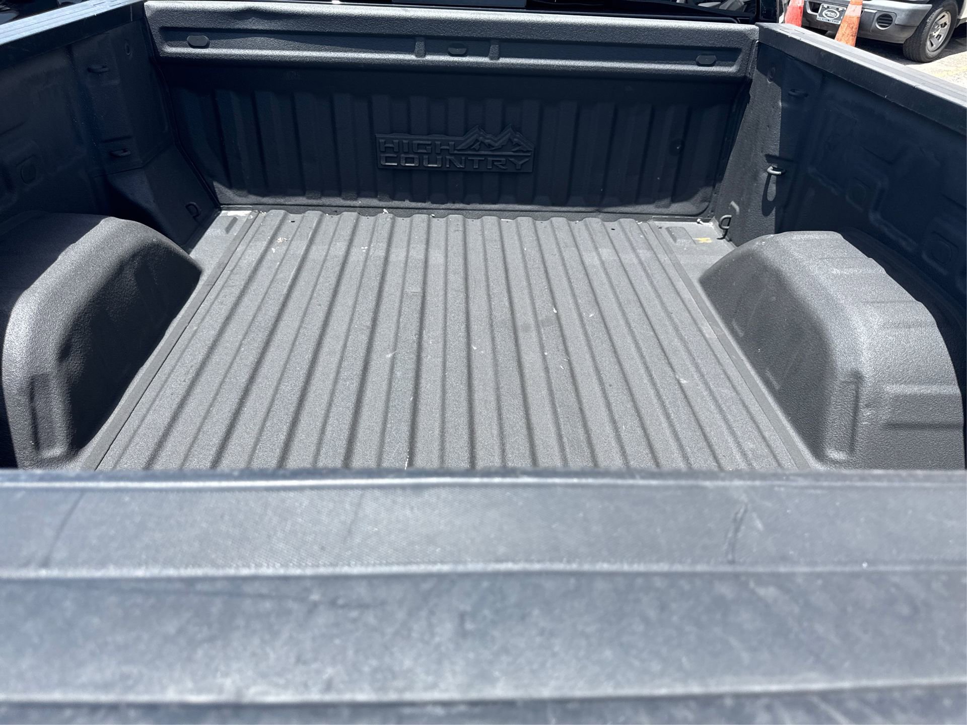 Used 2023 Chevrolet Silverado 1500 High Country w/ Technology Package image 14