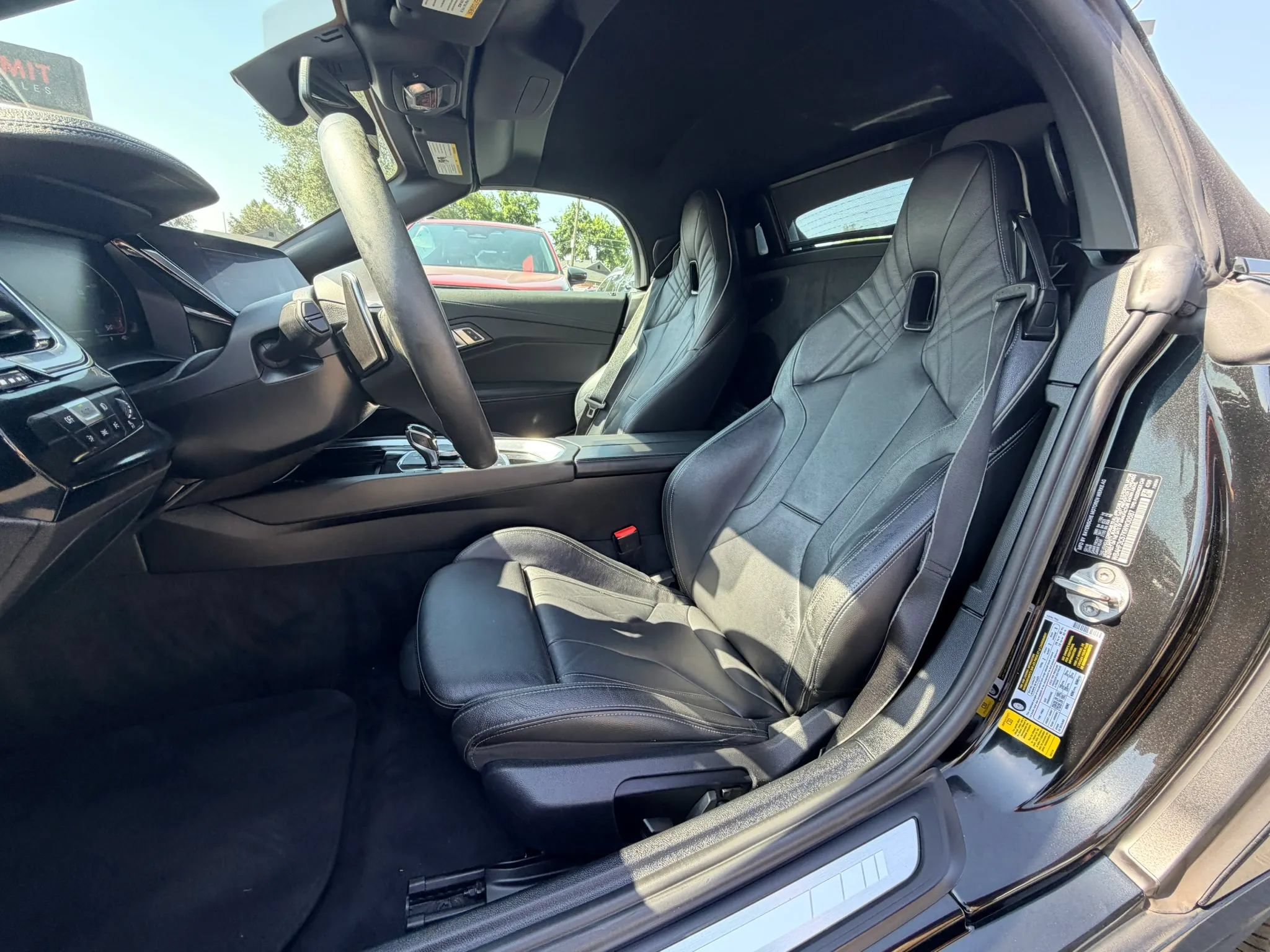 Used 2019 BMW Z4 sDrive30i w/ M Sport Package RWD image 11